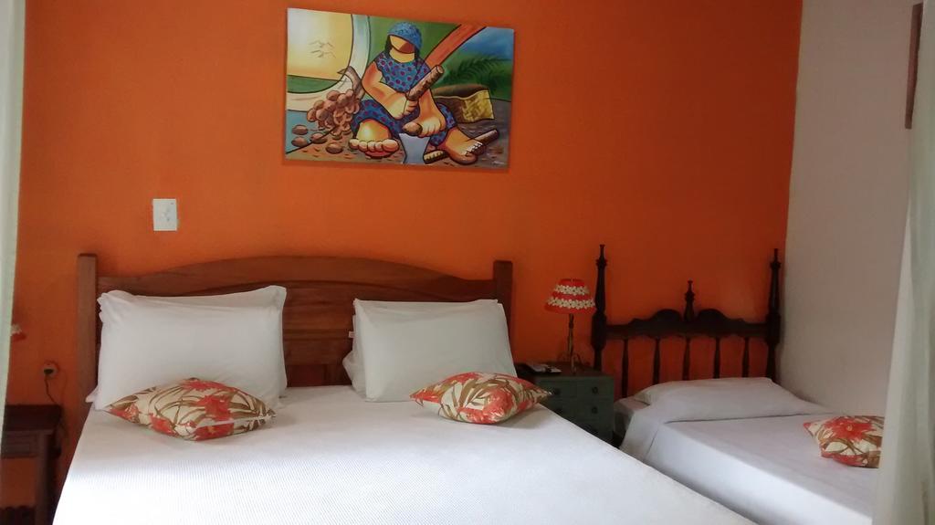 Pousada Arte Colonial - Casarao Historico Do Sec XVIII - Lancha Propria Araquari Szoba fotó